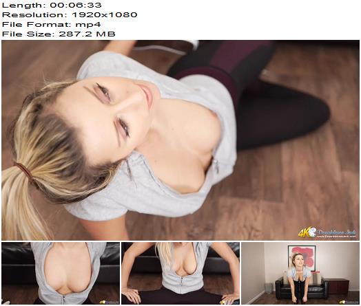 DownBlouse Jerk  Stretching nip slip preview