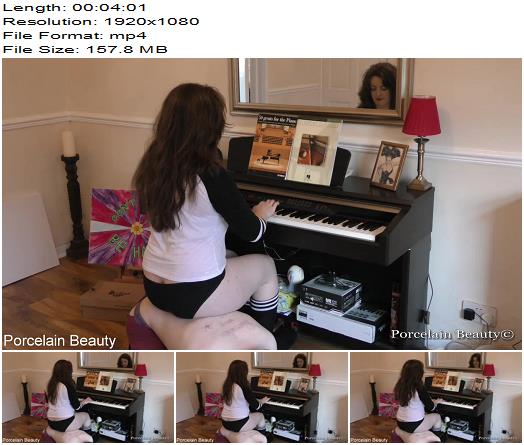 Porcelain Beauty  Piano stool fitness preview