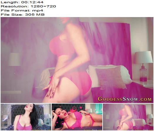 Goddess Alexandra Snow  Oversaturated  Mesmerize preview