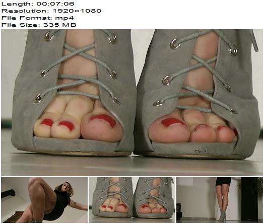 High Heel Dangling and Boots  Lady Katharinas Hot Posing  Footworship preview