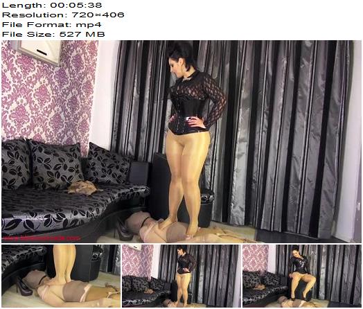 Ezada Sinn Pantyhose mummy trampling preview