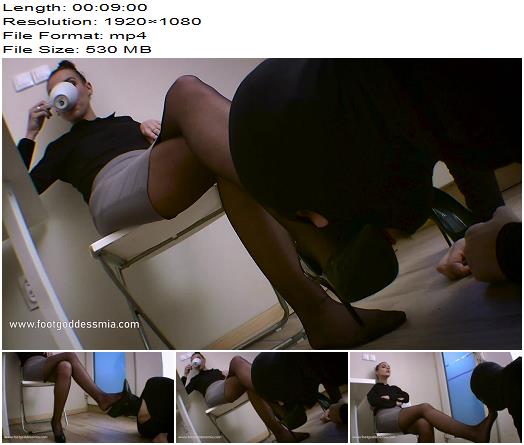 Goddess Mia starring in video My feet are burning and smell so bad  part 2 of Foot Goddess Mia studio preview
