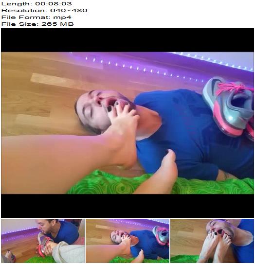 Katia and Michelle home video  workout feet  Foot Worship preview