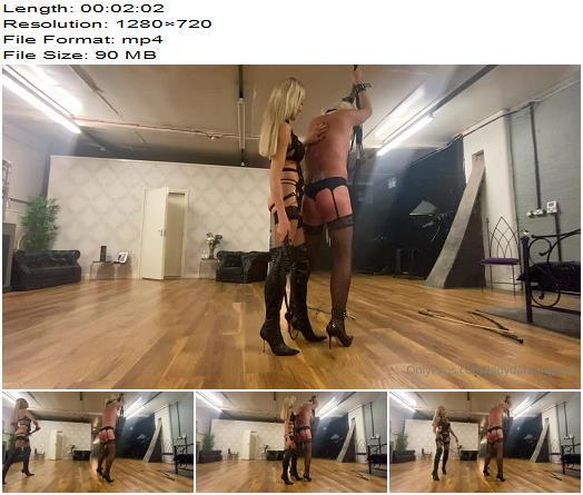 His First Time Trying My Bullwhip preview