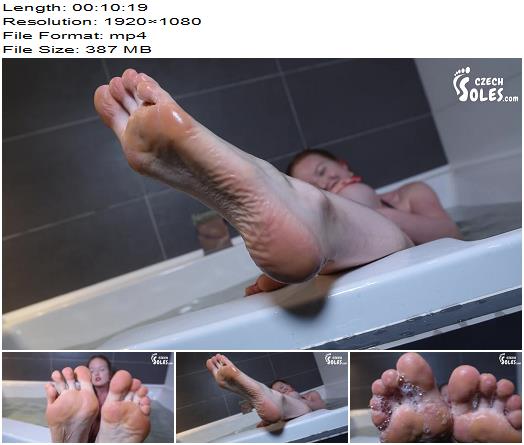 Czech Soles  Ginger  Very BIG feet in a bathtub teasing POV preview