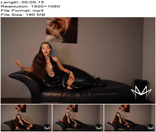 Miss Medea Mortelle  BM Rip Off in Latex preview