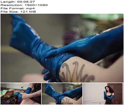 Miss Ellie Mouse  Fitting of blue latex gloves ASMR preview