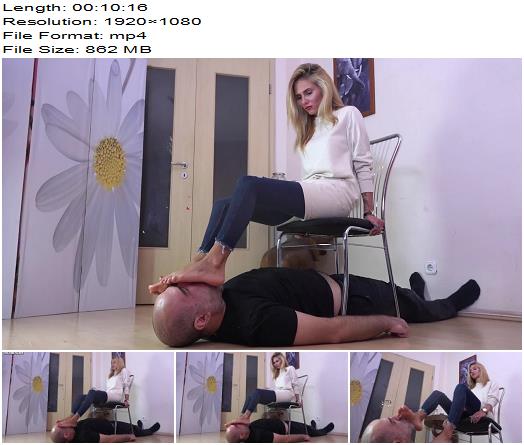 foxyfootdom  CECILIAHow To Own A SlaveFOOTDOM preview