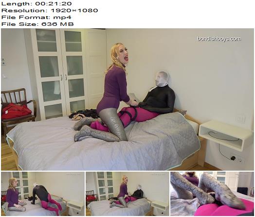 Bondish  This Week Naomi Rouge Tries Pantyhose Footjobs preview