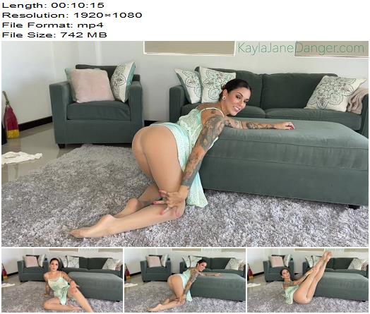 KaylaJaneDanger  Pantyhose Surrender preview