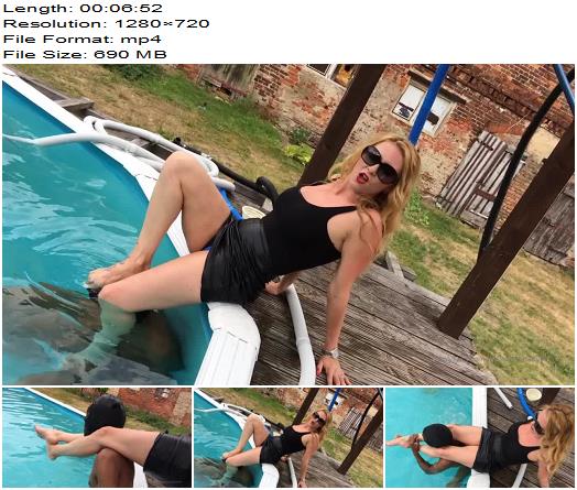 Miss Suzanna Maxwell Drowned Under My Delectable Toes preview