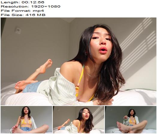 Cyberbully Gigi  You re My Virgin Foot Freak preview