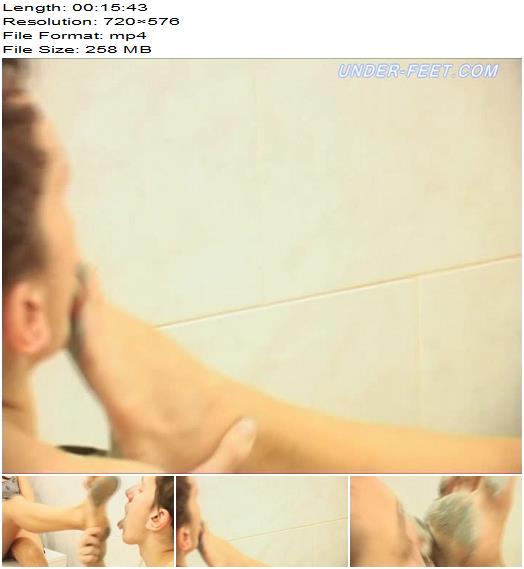 UNDER FEET  Anna Gold and Anna Pipe  Updated 01 June 2011 preview