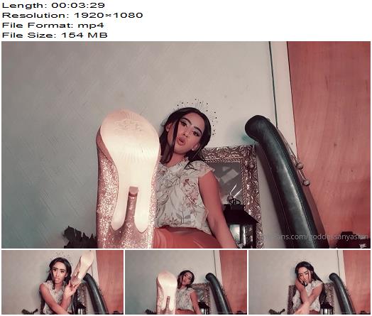 Real Time Dominatrix  Goddess Anya Sion  Gold Heels Worship Clip preview