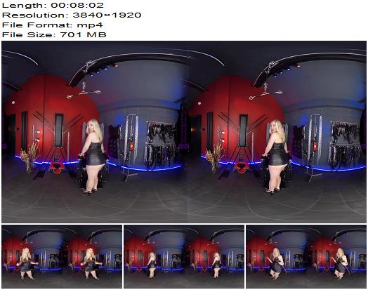 The English Mansion  Mistress Sidonia  Under Superior Females  VR preview