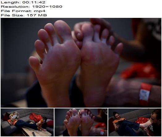 Czech Soles Awoken By Her Smelly Feet preview