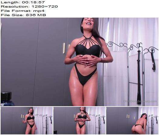 Goddess Domdeluxury  Hit it and jerk for my sexy bikini preview