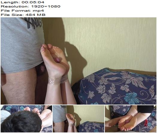 Anna Sky  foot smelling and footjob preview