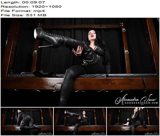 Goddess Alexandra Snow  Leather Boot Stench preview