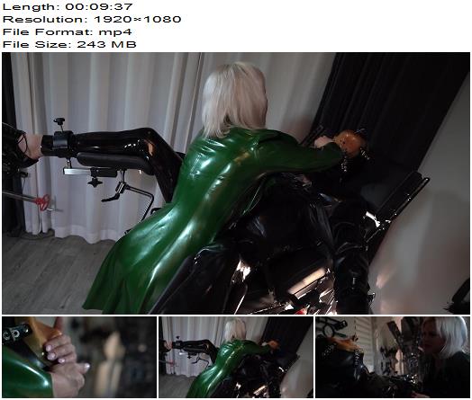 Baroness Exposed in Latex 1 preview