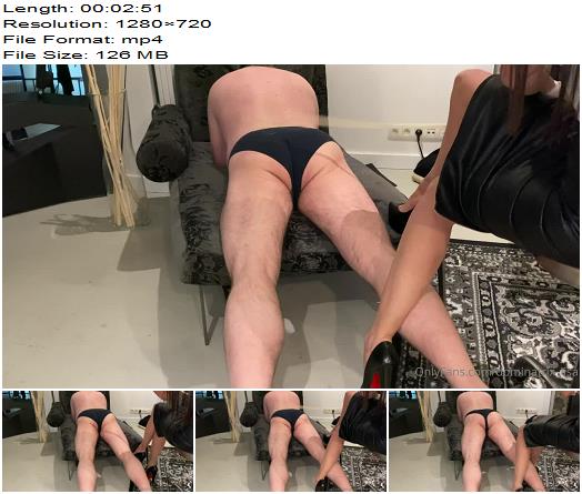 Dominatrix Lisa Breaking That Cane Is So Much Fun preview