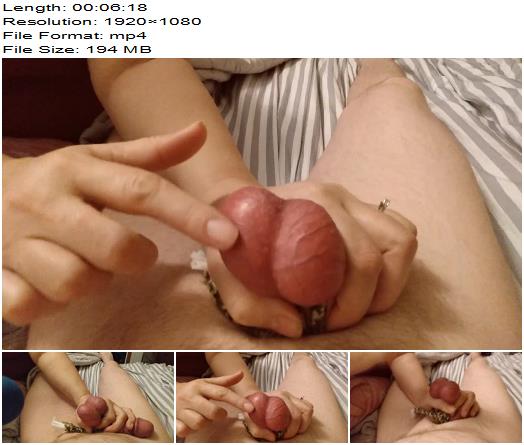 Wife Squeezing and Beating Balls preview
