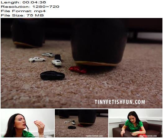 Tiny Fetish Fun Brunette Giant Faye Taylor Crouches Low Down To The Carpet To Investigate Where The Sound Is Coming From preview