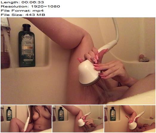 LusciousxLuci  shower head orgasm  long hair luci preview