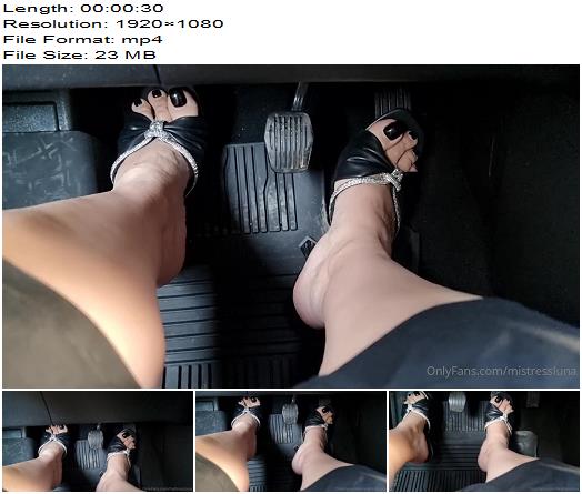 Mistress Luna  031 mistressluna070520222447817071I can drive with high heels no problemMy feet look delicious isntfootfetish mistressluna preview