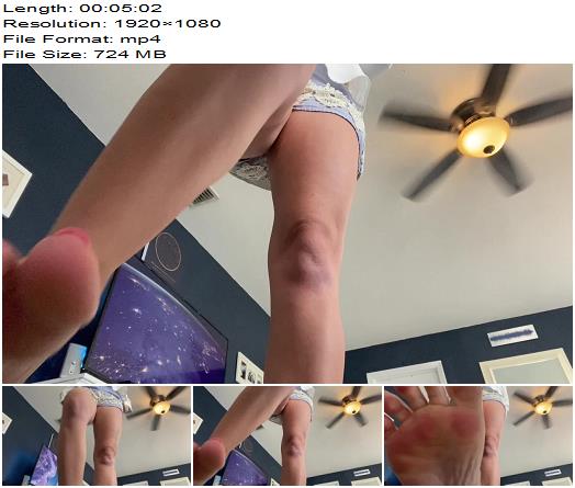 Lauran Vickers My Feet Bust Your Balls preview