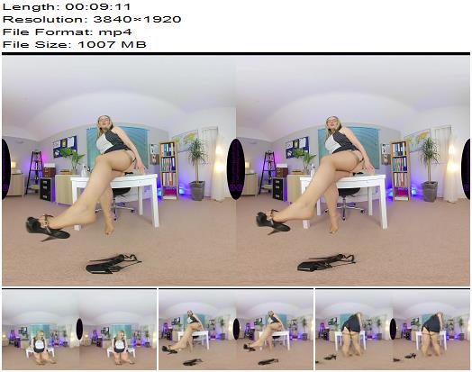 The English Mansion  Miss Eve Harper  Office Boss Upskirt  VR preview