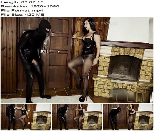 Alpha Diva  Nylon pantyhose Ballbusting preview