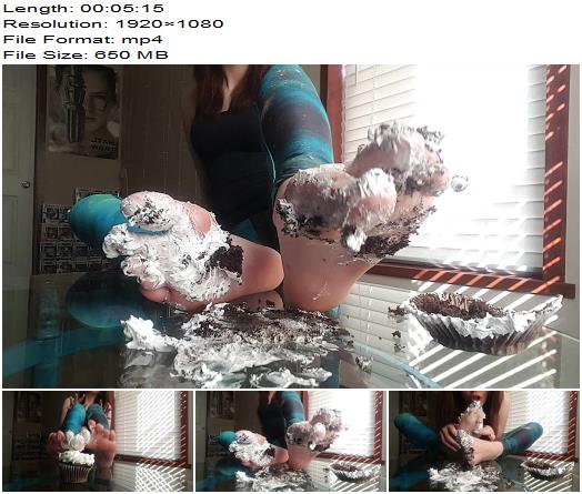 Frosty Princess  Crush A Cupcake  LICKMEFROSTY preview