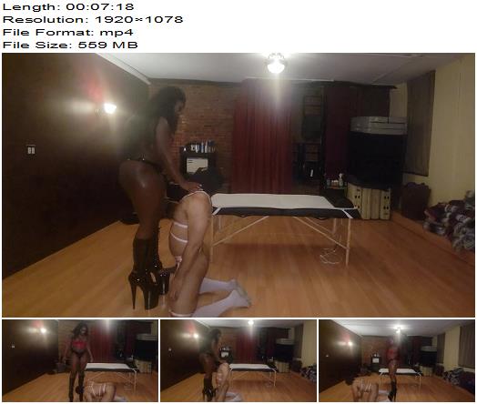 Queen Melanin  10 inch Boots BallBusting preview