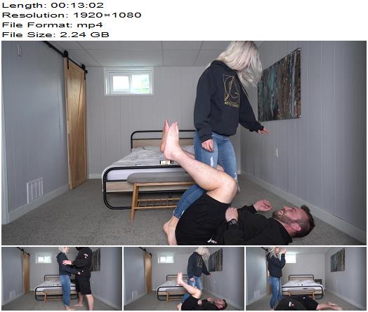 SofiaStudios  Casual Ballbusting preview